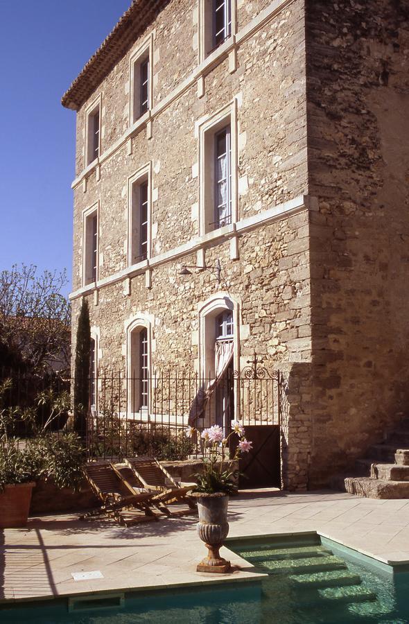 Le Posterlon Bed & Breakfast Caumont-sur-Durance Exterior foto
