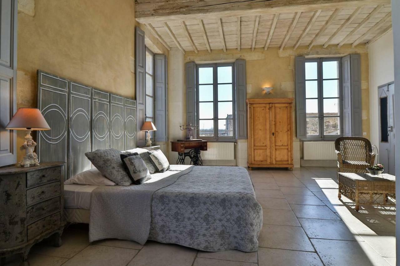 Le Posterlon Bed & Breakfast Caumont-sur-Durance Exterior foto